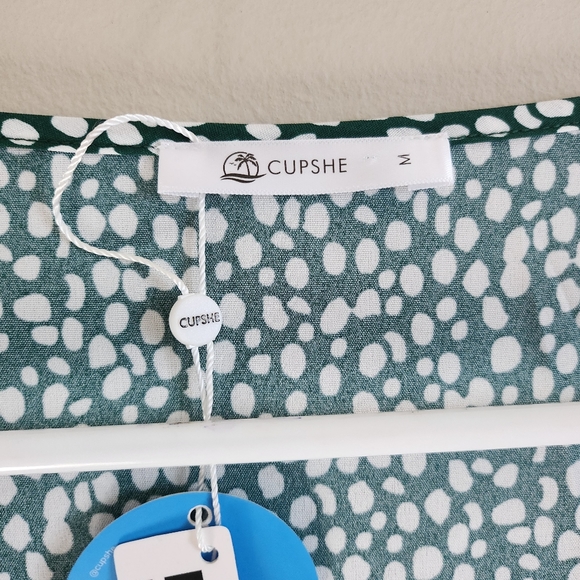 Cupshe Maxi Dress Green and White Tie Front Medium NWT - Picture 5 of 8